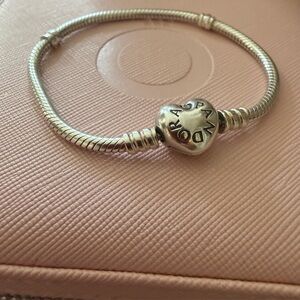 Pandora Moments Heart bracelet